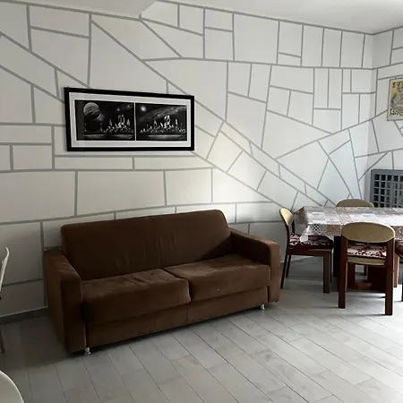 Crescenzago House - Short Rent Apartments-2